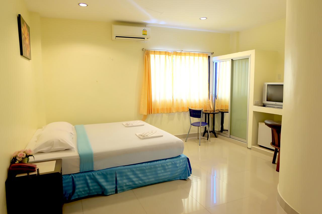 Krabi Marina Seaview Hotel Exterior foto