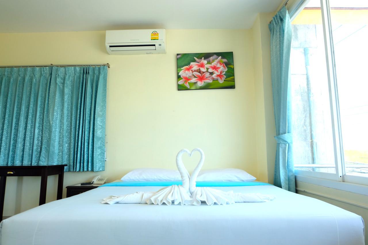 Krabi Marina Seaview Hotel Exterior foto