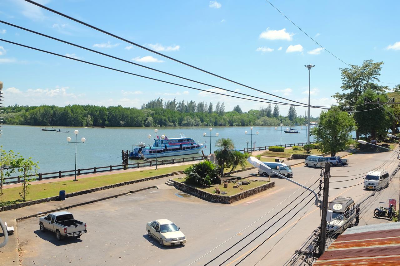 Krabi Marina Seaview Hotel Exterior foto
